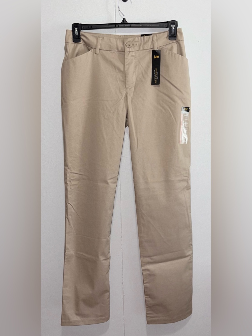 Lee Women’s Tagged 8 Long Relaxed Fit Straight Leg Mid Rise Pants Flax NWT
